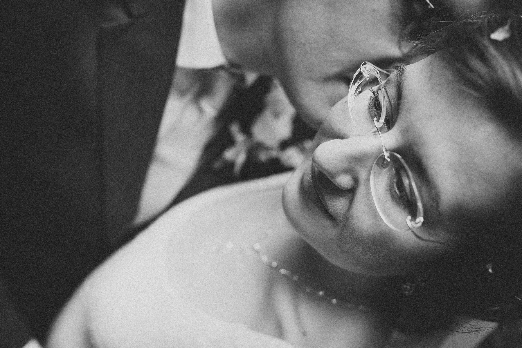 NICOLE & TOM JESMOND DENE WEDDING PHOTOGRAPHY