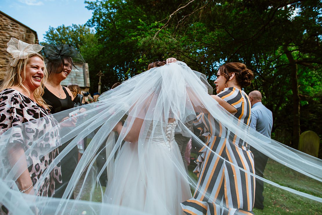 hallgarth manor wedding photography 0127