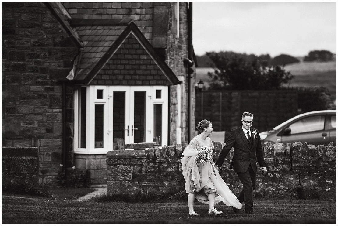 barn on the bay wedding photography northumberland 0046