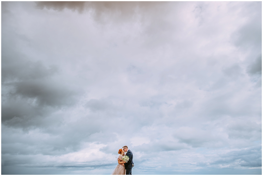 barn on the bay wedding photography northumberland 0091