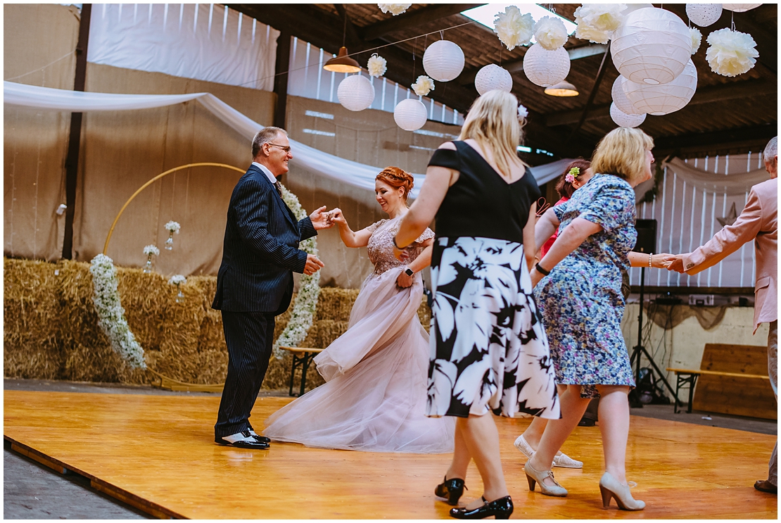 barn on the bay wedding photography northumberland 0144