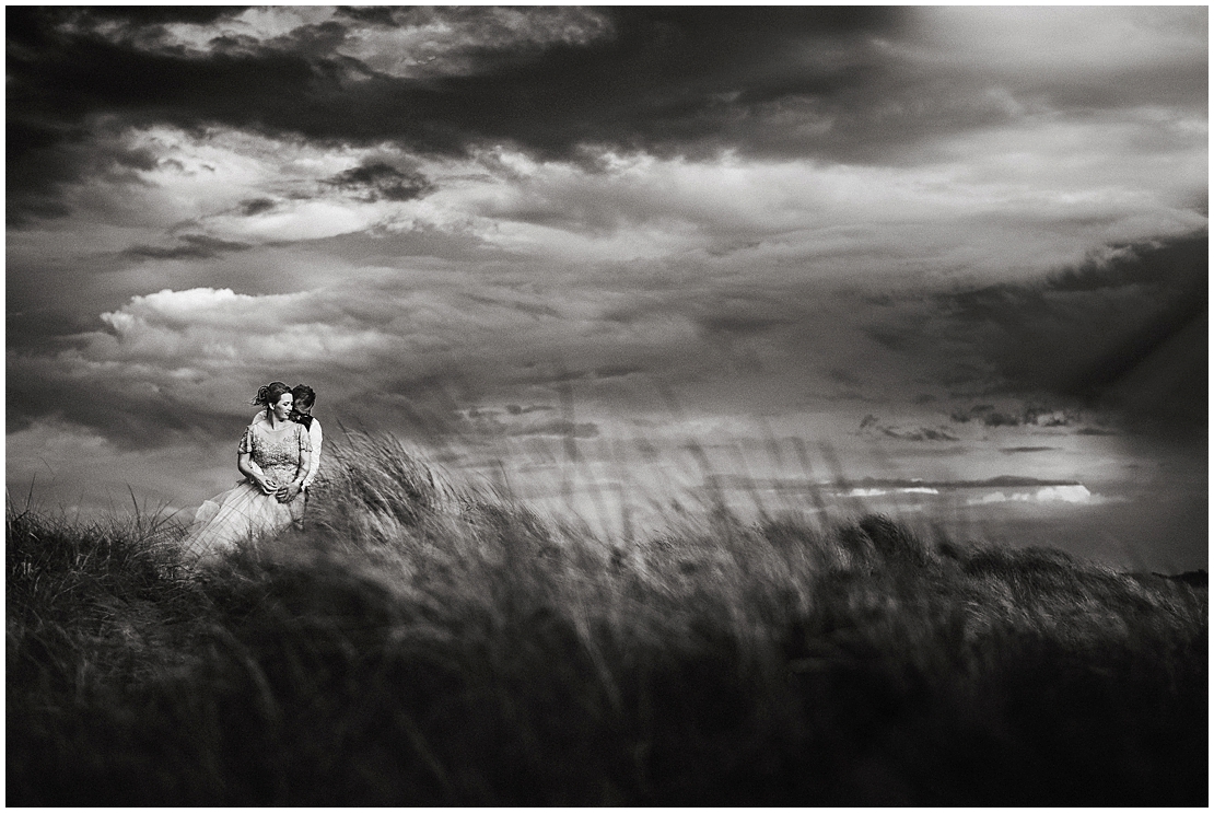 barn on the bay wedding photography northumberland 0158