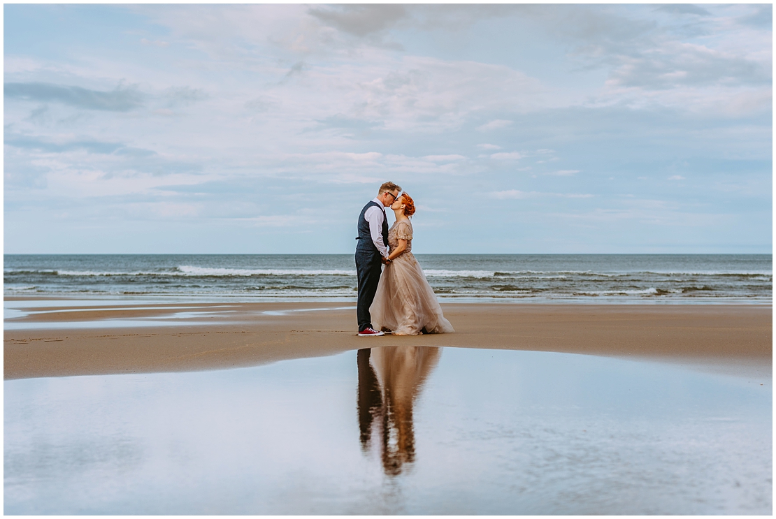 barn on the bay wedding photography northumberland 0166