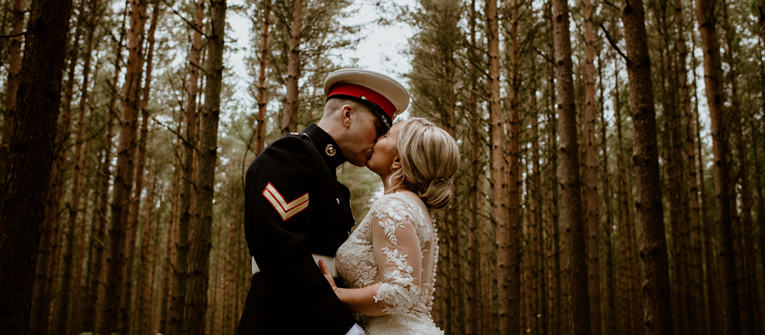 Donna & Charlie - Healey barn Wedding