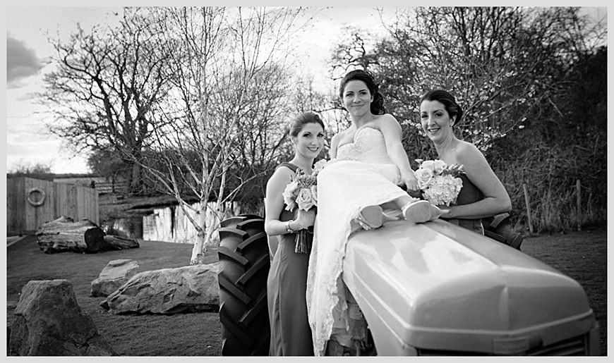 sandhole oak barn wedding photography 0107