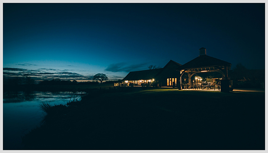 sandhole oak barn wedding photography 0143