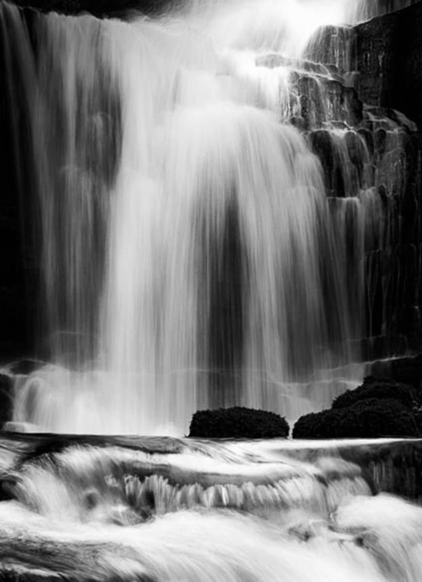 Black & White Scaleber Force Waterfall