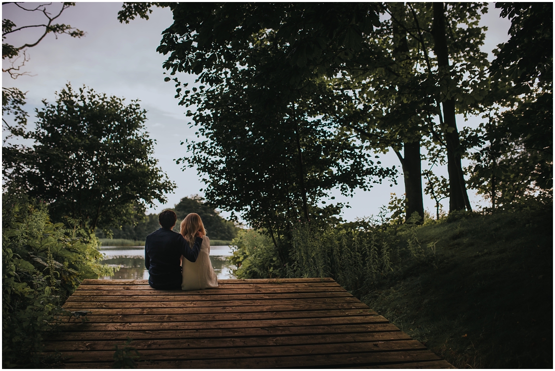 gillian alex hardwick park engagement shoot 0005