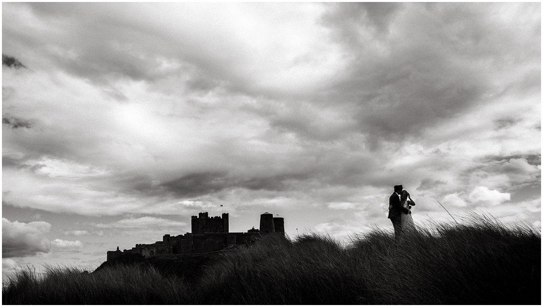 bamburgh castle wedding photography gillian alex 0057