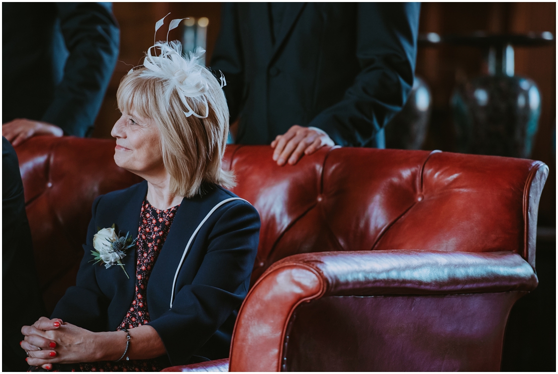 bamburgh castle wedding photography gillian alex 0088