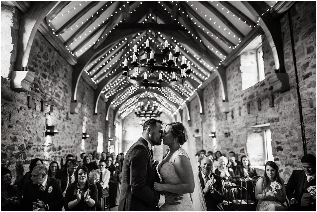 kath chris healey barn wedding photography 0039