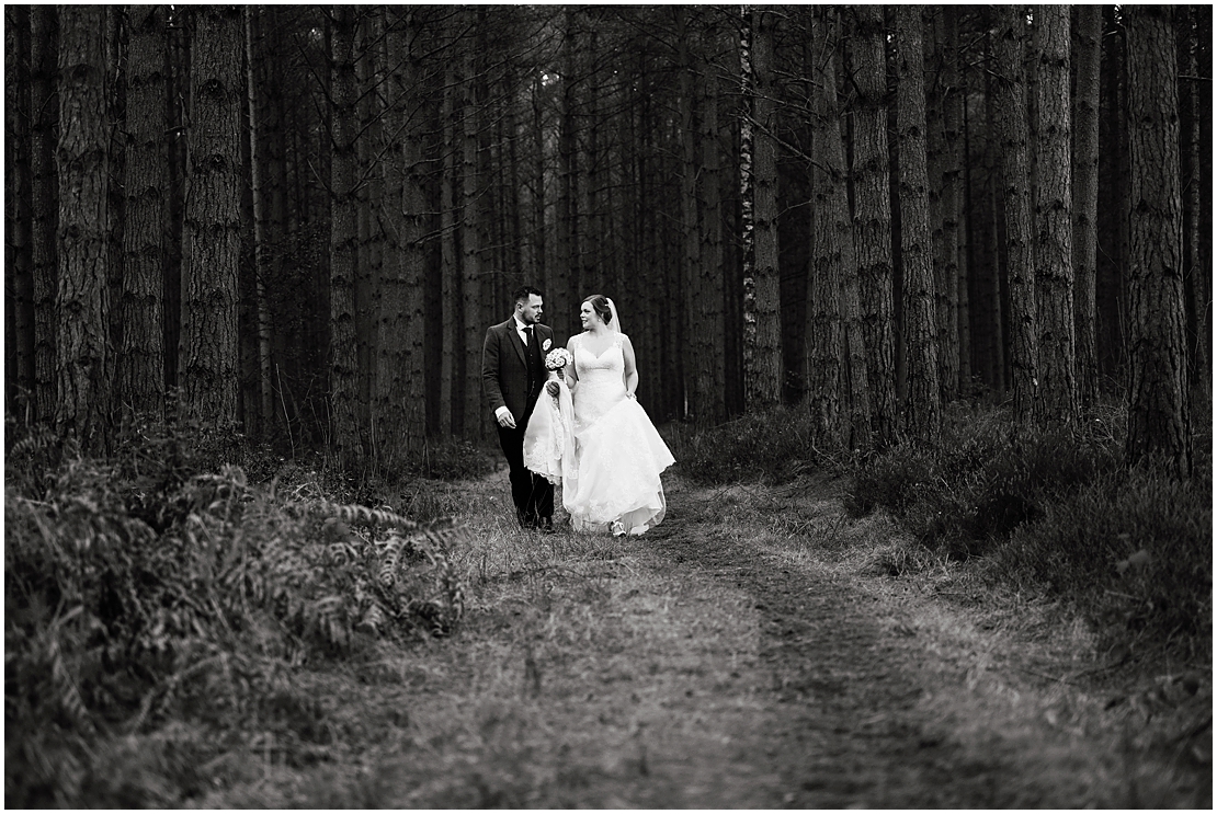 kath chris healey barn wedding photography 0058