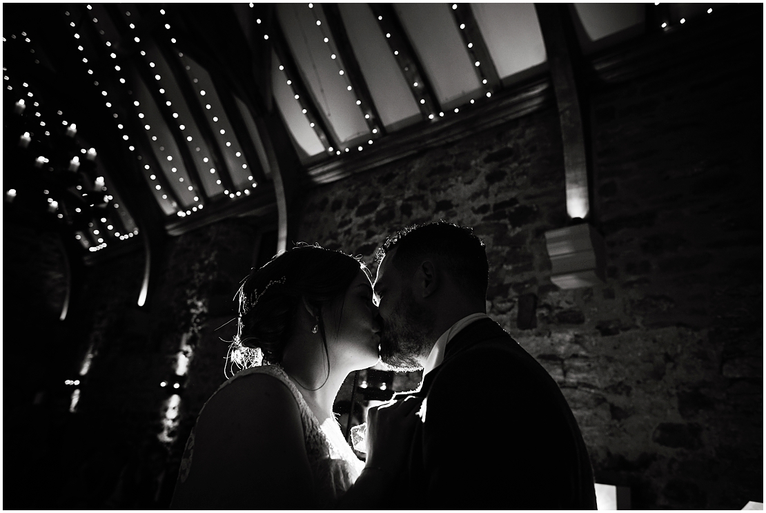 kath chris healey barn wedding photography 0088